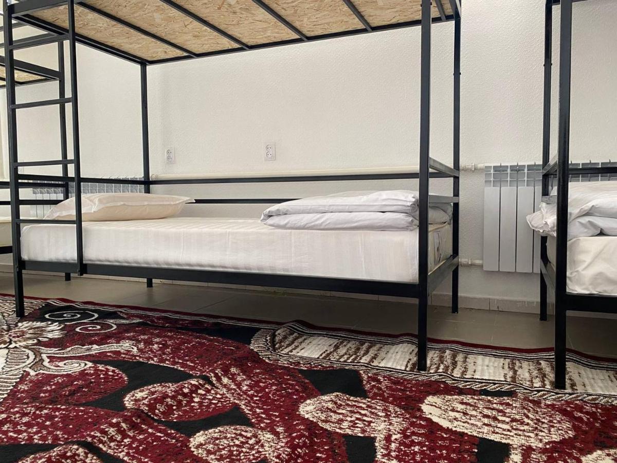 Bed and Breakfast Karakol-Guest Exterior foto
